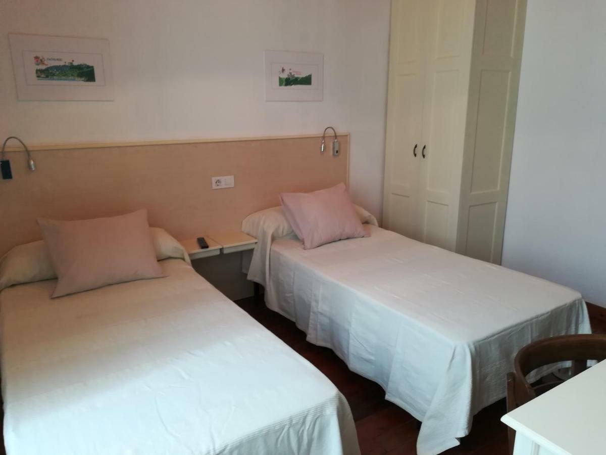 Casa Simon Hotel Triacastela Ngoại thất bức ảnh