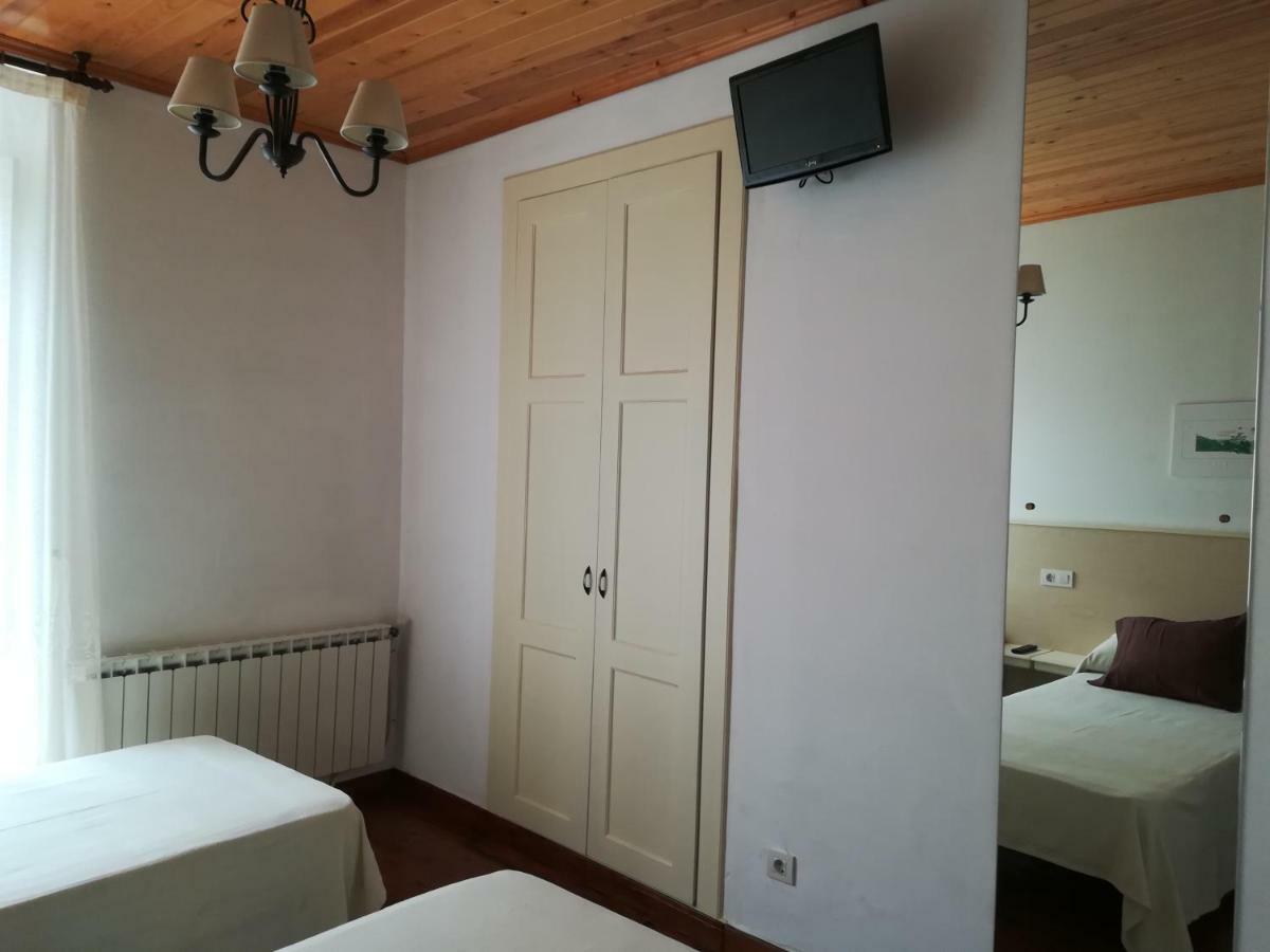 Casa Simon Hotel Triacastela Ngoại thất bức ảnh